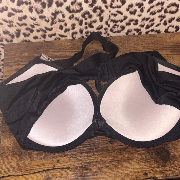 Victoria's Secret Black Shine strap bra - Picture 4 of 6